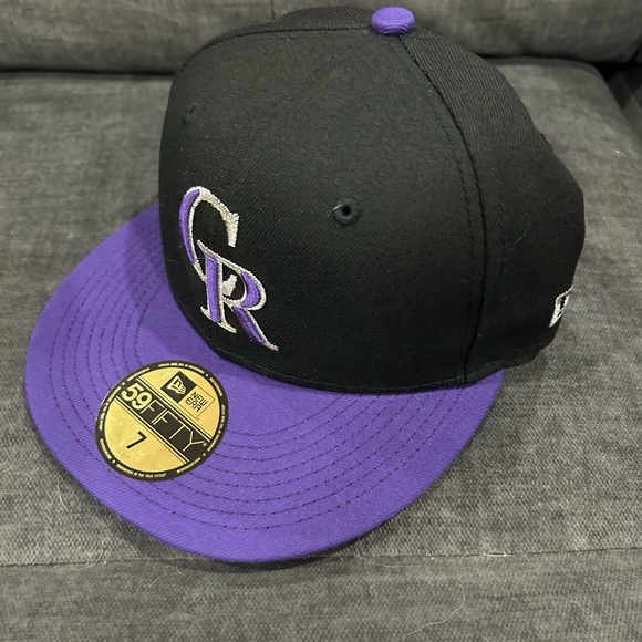 NEW!! Era 59Fifty Colorado Rockies Fitted Hat - Size 7. NEW WITH OUT TAG - Picture 9 of 10